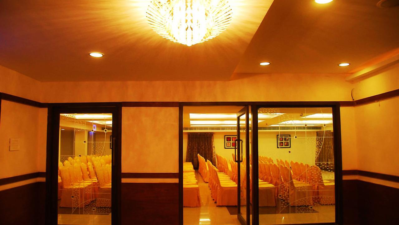 Budget Hotel Khammam Dış mekan fotoğraf