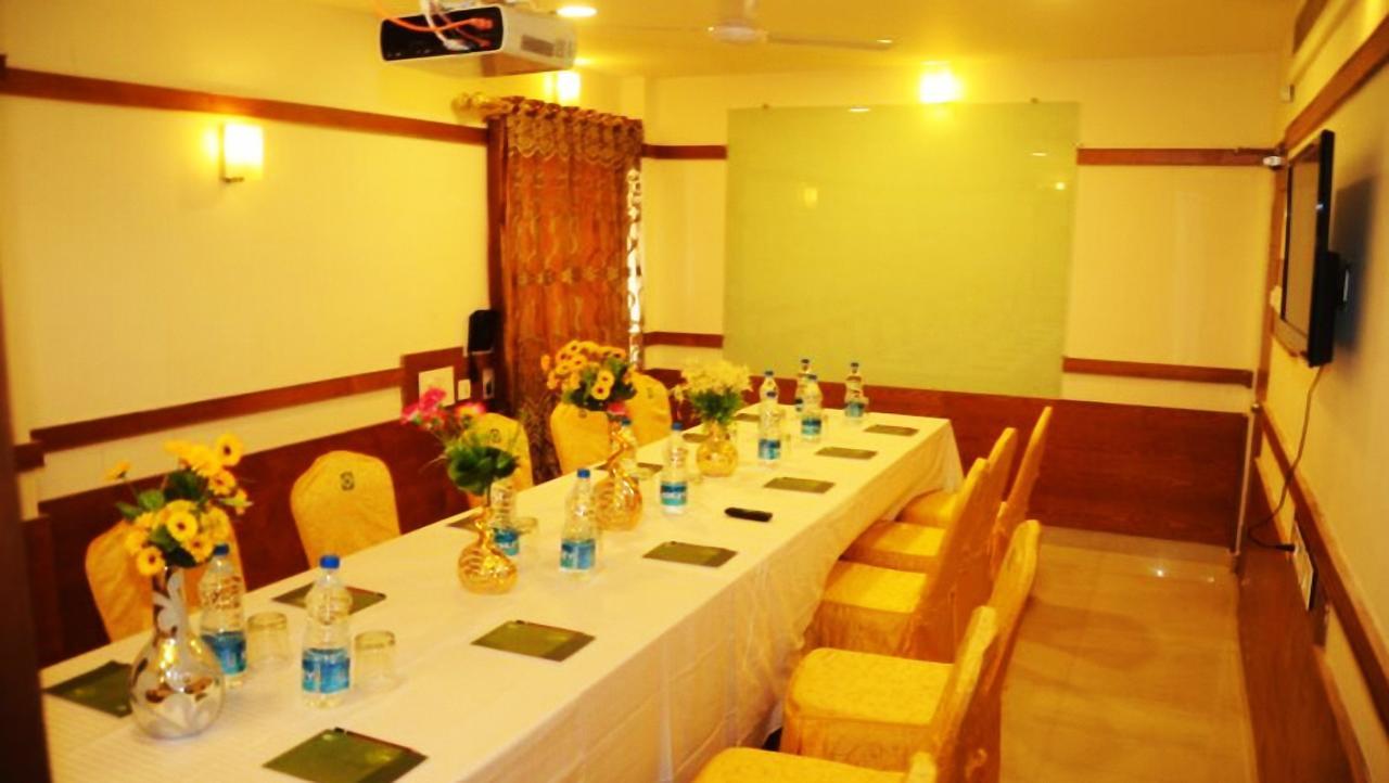 Budget Hotel Khammam Dış mekan fotoğraf